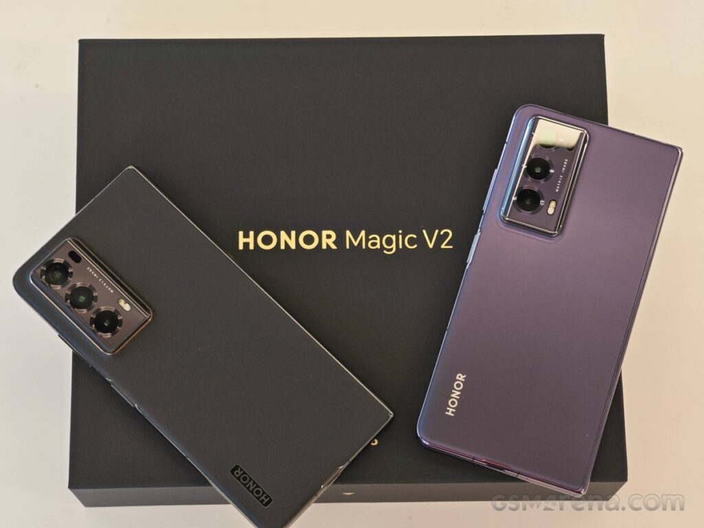 Honor Magic V2, super tanak sklopivi uređaj dobija globalno lansiranje.
Duboko smo u sezoni sklopivih telefona, sa Samsung Galaxy Z Fold 5 i Samsung Galaxy Z Flip 5 koji su nedavno predstavljeni, a OnePlus Open je na putu. A sada postoji još jedan kandidat za našu listu najboljih sklopivih telefona, jer uskoro stiže i Honor Magic V2.